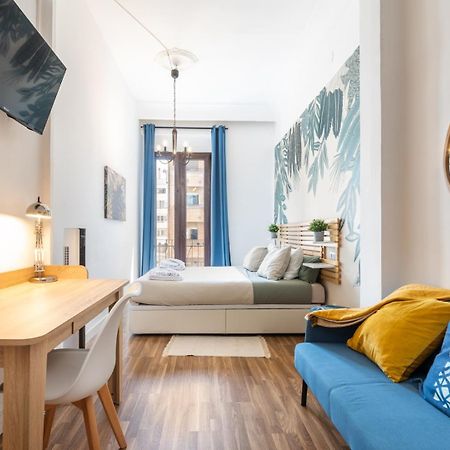 Mestalla River Apartment バレンシア エクステリア 写真