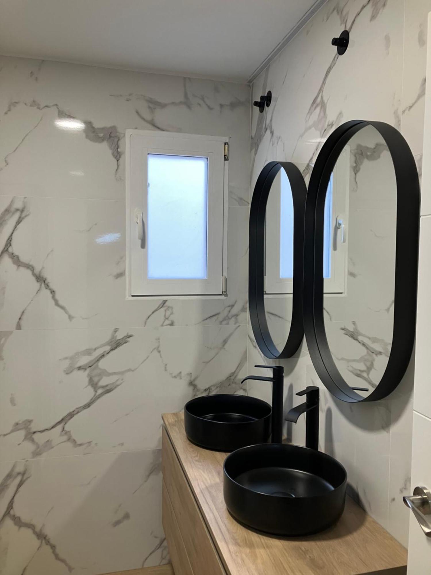 Mestalla River Apartment バレンシア エクステリア 写真